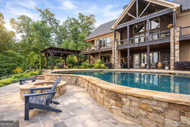49 Waterside Drive SE, Cartersville, GA 30121