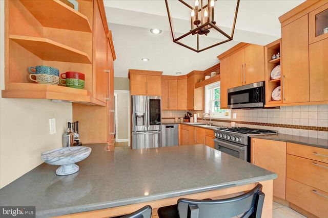 107 N 20TH ST, Camp Hill, PA 17011