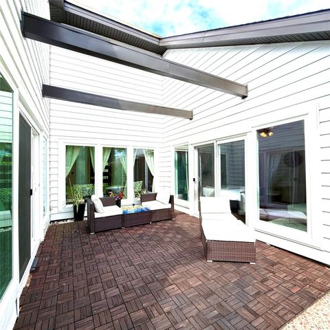 11942 Briar Forest Drive, Houston, TX 77077
