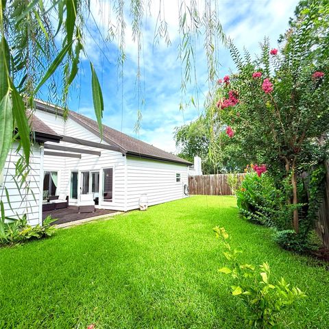 11942 Briar Forest Drive, Houston, TX 77077