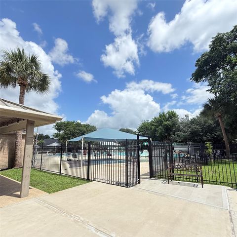 11942 Briar Forest Drive, Houston, TX 77077