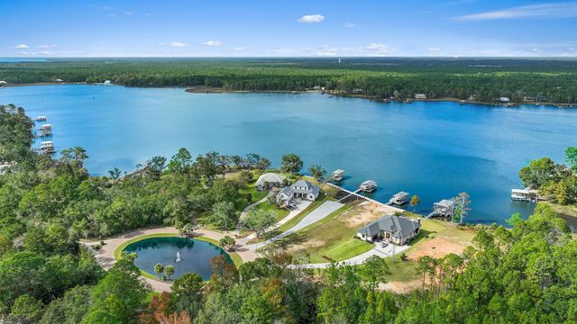 78 Lagrange Cove Circle, Freeport, FL 32439