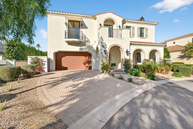 3906 E CRITTENDEN Lane, Phoenix, AZ 85018