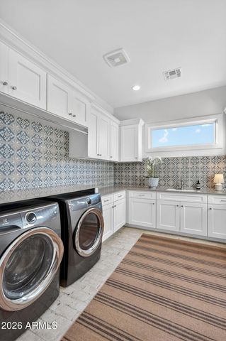 3906 E CRITTENDEN Lane, Phoenix, AZ 85018