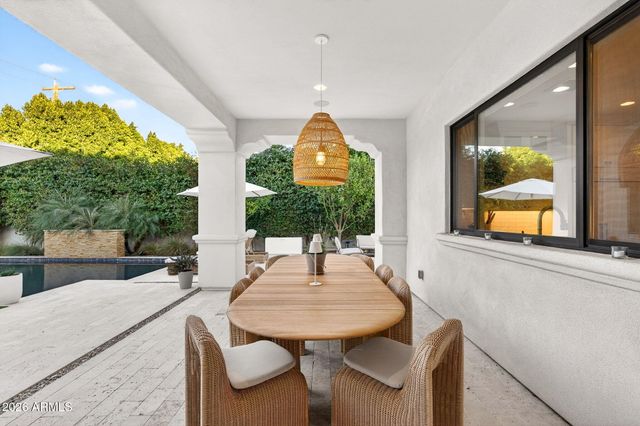 3906 E CRITTENDEN Lane, Phoenix, AZ 85018