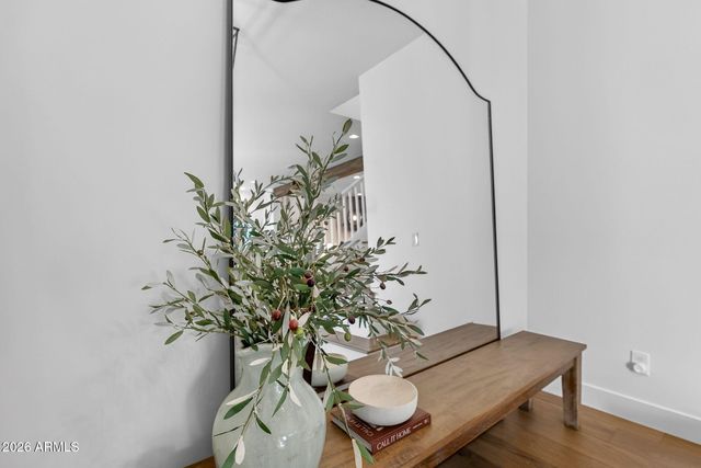 3906 E CRITTENDEN Lane, Phoenix, AZ 85018