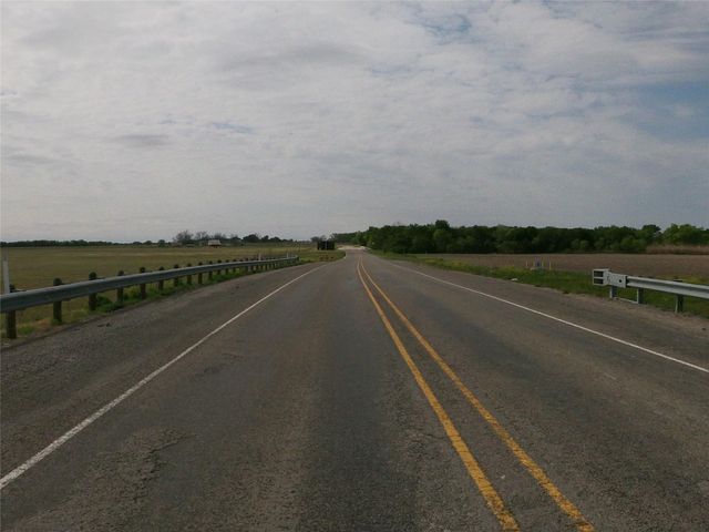 0000 FM 112 RD, Thrall, TX 76578