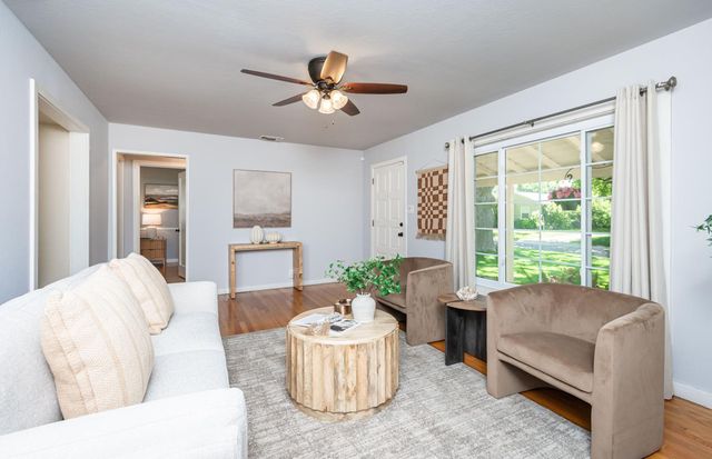 3311 Sierra View Ln, Sacramento, CA 95821