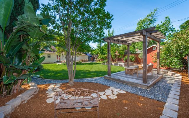 3311 Sierra View Ln, Sacramento, CA 95821