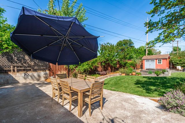 3311 Sierra View Ln, Sacramento, CA 95821