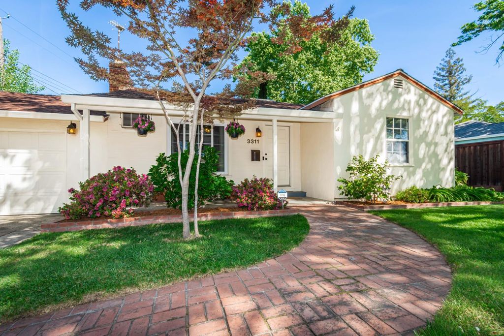 3311 Sierra View Ln, Sacramento, CA 95821