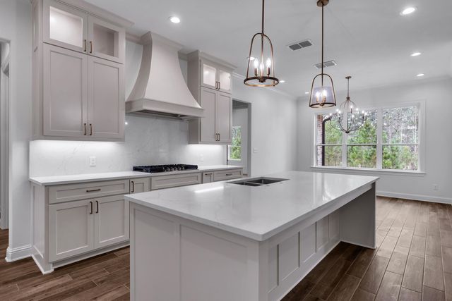 170 Waterfowl Ln, Longview, TX 75602