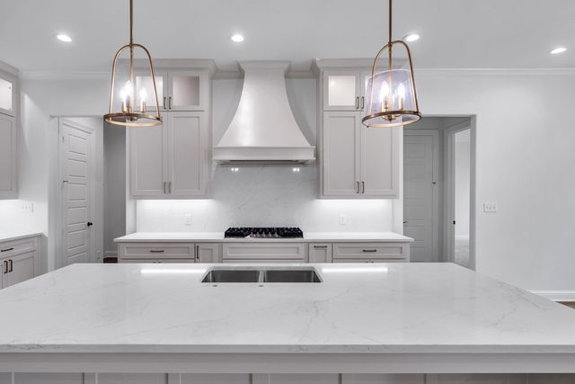 170 Waterfowl Ln, Longview, TX 75602