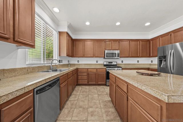 28587 Midsummer, Menifee, CA 92584