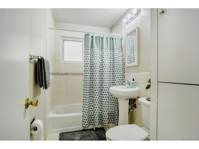 1600 S Wolcott Ct, Denver, CO 80219