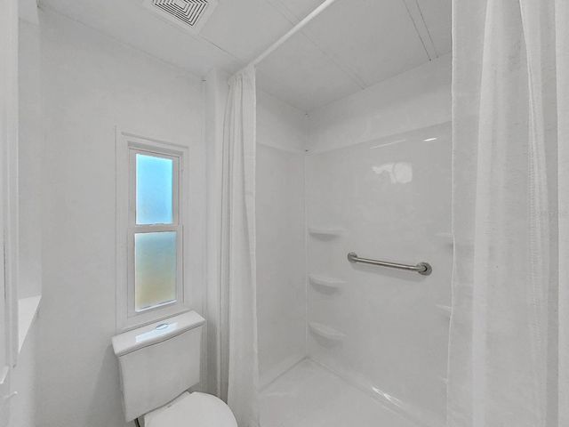 4925 FOXWOOD LAKE DR, Lakeland, FL 33810