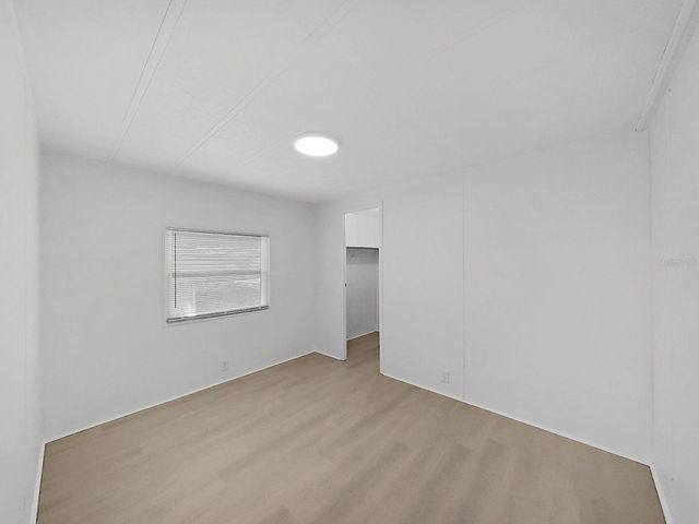 4925 FOXWOOD LAKE DR, Lakeland, FL 33810