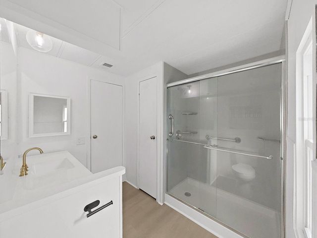 4925 FOXWOOD LAKE DR, Lakeland, FL 33810