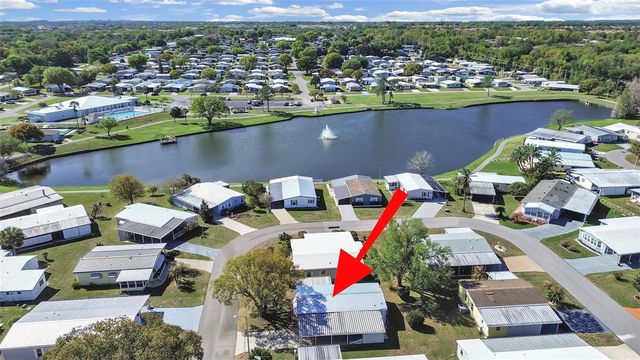 4925 FOXWOOD LAKE DR, Lakeland, FL 33810