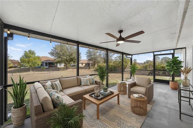 2710 61st ST W, Lehigh Acres, FL 33971