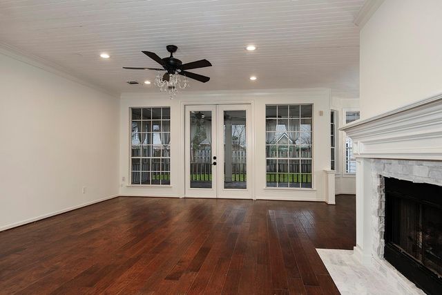 35 Tender Violet Place, The Woodlands, TX 77381