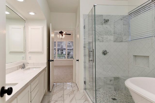 35 Tender Violet Place, The Woodlands, TX 77381