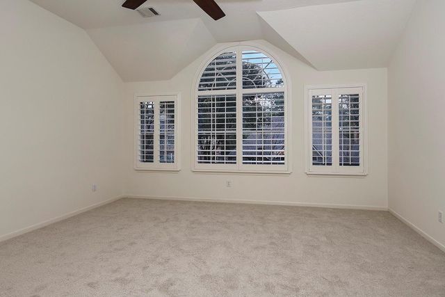 35 Tender Violet Place, The Woodlands, TX 77381