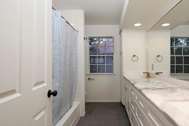 35 Tender Violet Place, The Woodlands, TX 77381