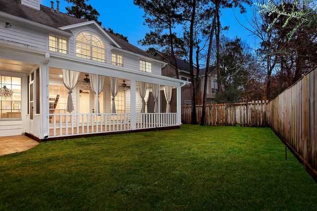 35 Tender Violet Place, The Woodlands, TX 77381