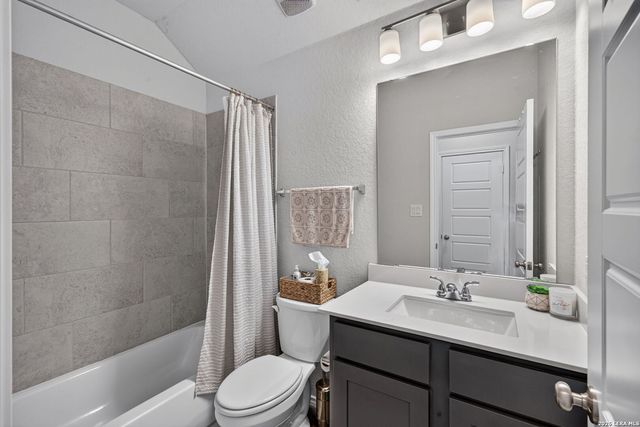 2640 BARKEY SPGS, San Antonio, TX 78245