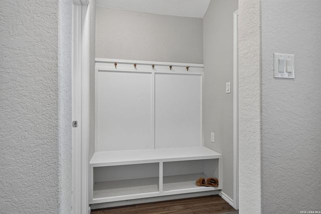 2640 BARKEY SPGS, San Antonio, TX 78245