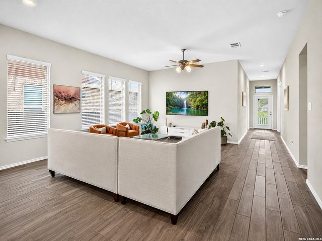2640 BARKEY SPGS, San Antonio, TX 78245