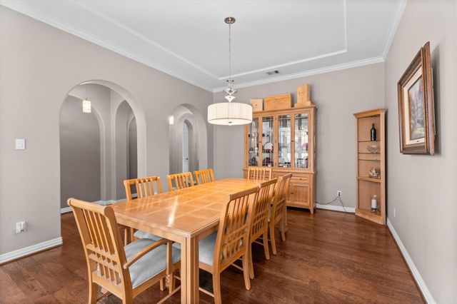130 E Cove View Trail, Spring, TX 77389