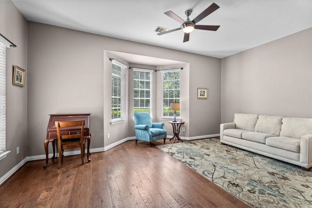 130 E Cove View Trail, Spring, TX 77389