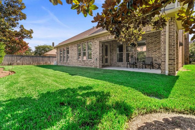 130 E Cove View Trail, Spring, TX 77389