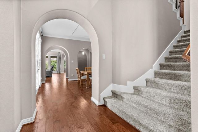 130 E Cove View Trail, Spring, TX 77389