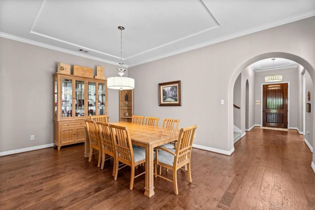 130 E Cove View Trail, Spring, TX 77389