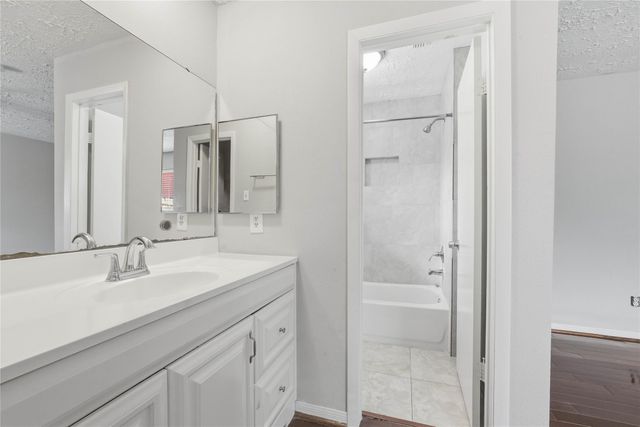 14623 Wind Hollow Circle, Houston, TX 77040