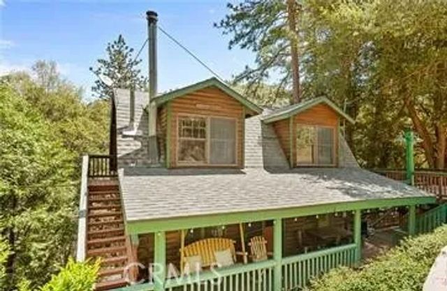 379 Dorn, Crestline, CA 92325