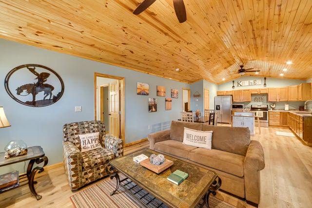 3000 Highwater Rd, Waverly, TN 37185
