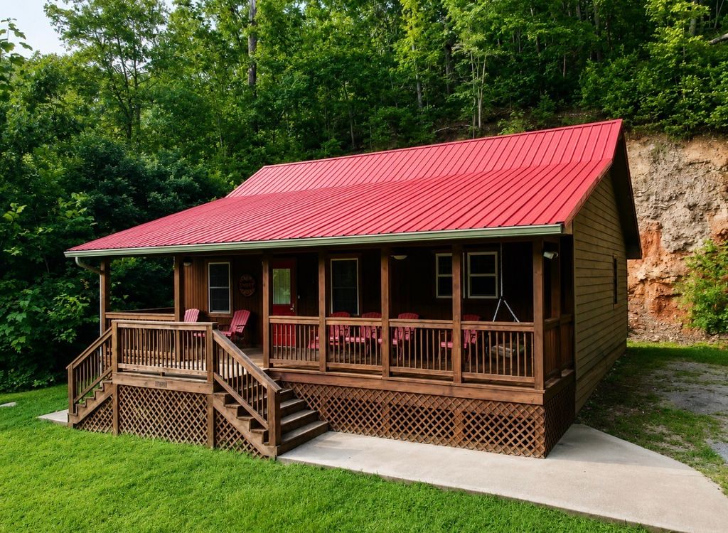 3000 Highwater Rd, Waverly, TN 37185