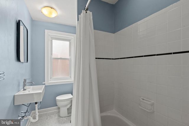 216 W MOUNT PLEASANT AVE, Philadelphia, PA 19119