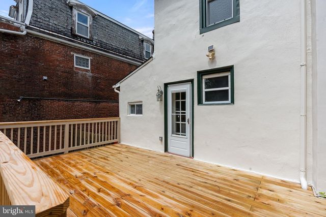 216 W MOUNT PLEASANT AVE, Philadelphia, PA 19119