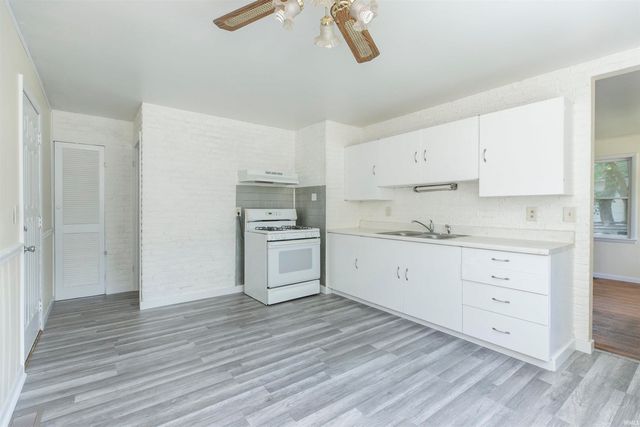 712 Geyer Avenue, Mishawaka, IN 46544