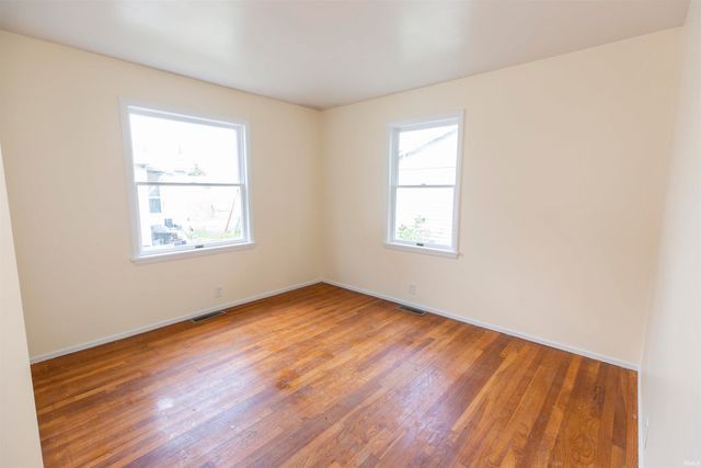 712 Geyer Avenue, Mishawaka, IN 46544