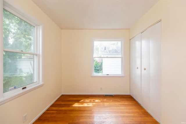 712 Geyer Avenue, Mishawaka, IN 46544