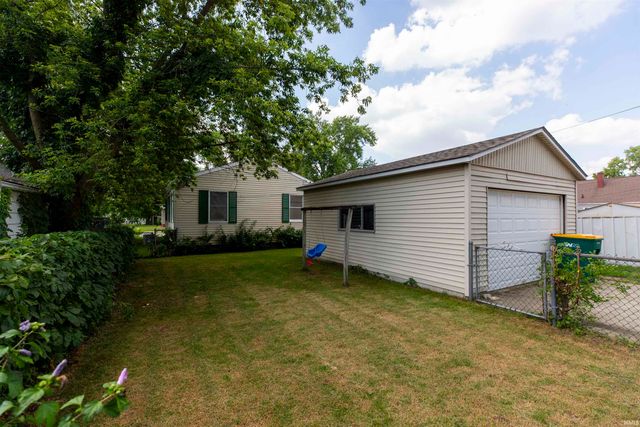 712 Geyer Avenue, Mishawaka, IN 46544