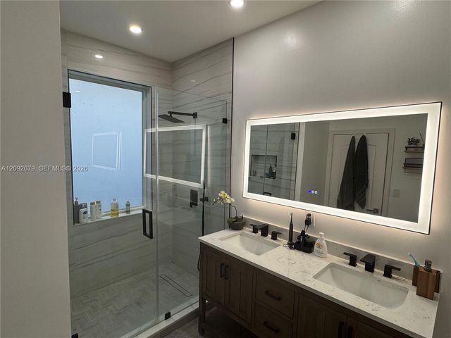 1150 NW 135th Court, Miami, FL 33182