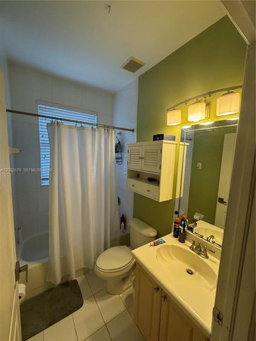 1150 NW 135th Court, Miami, FL 33182
