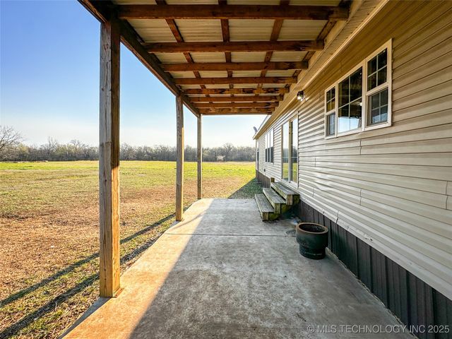 18085 EW 20 Road, Nowata, OK 74048